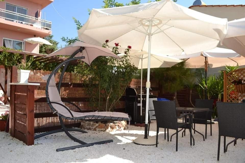 Plaisir Rooms Makriammos Exterior photo